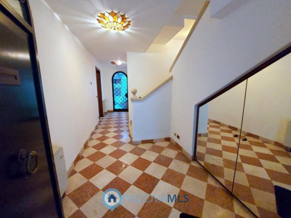 casa indipendente in vendita a Padova in zona Savonarola