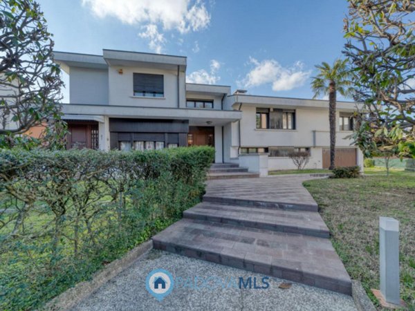 casa indipendente in vendita a Padova in zona Centro Storico