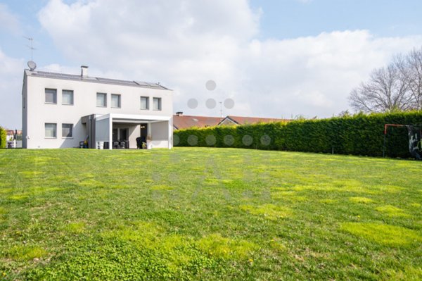 casa indipendente in vendita a Padova in zona Mandria