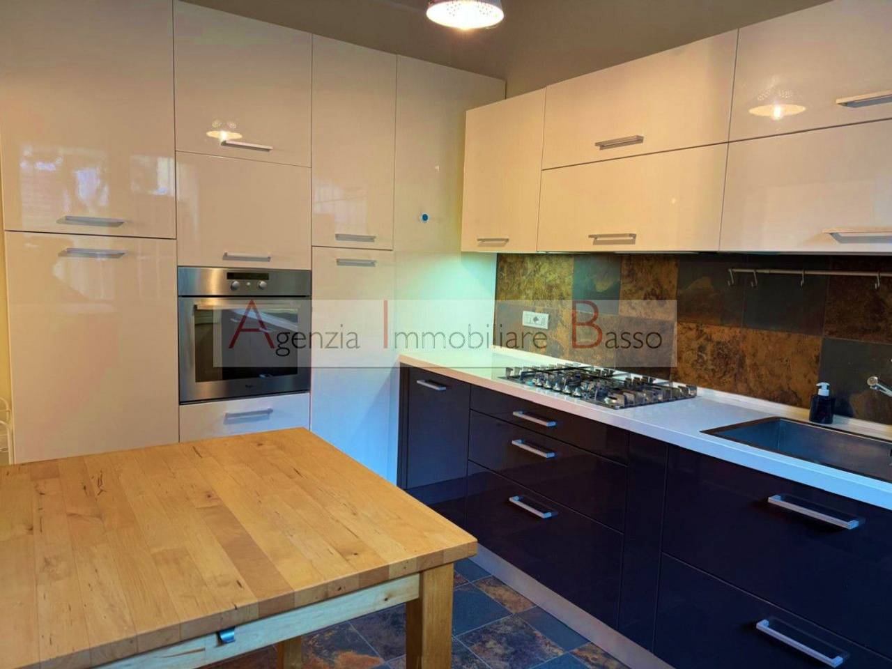 casa indipendente in vendita a Padova in zona Sacra Famiglia