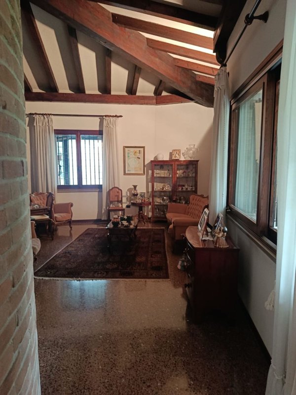casa indipendente in vendita a Padova in zona Madonna Pellegrina
