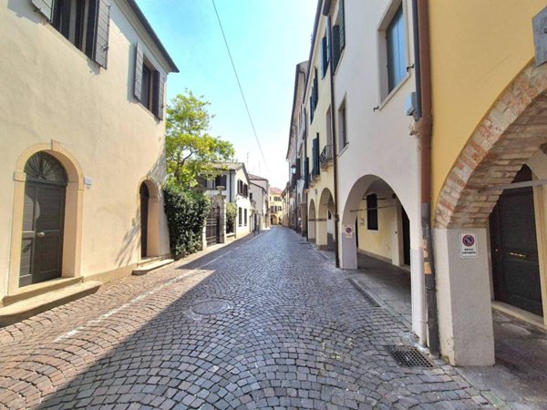 appartamento in vendita a Padova in zona Centro Storico