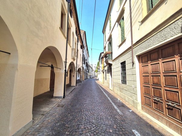 appartamento in vendita a Padova in zona Centro Storico
