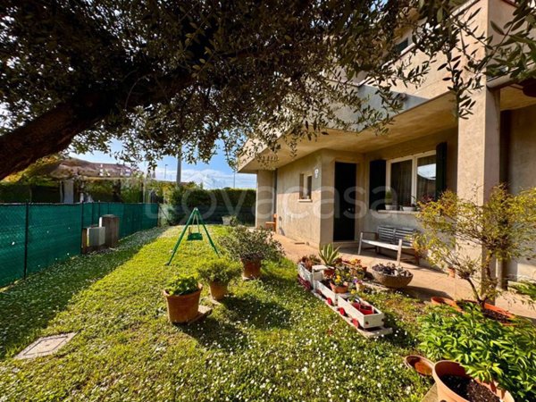 casa indipendente in vendita a Padova in zona Mandria