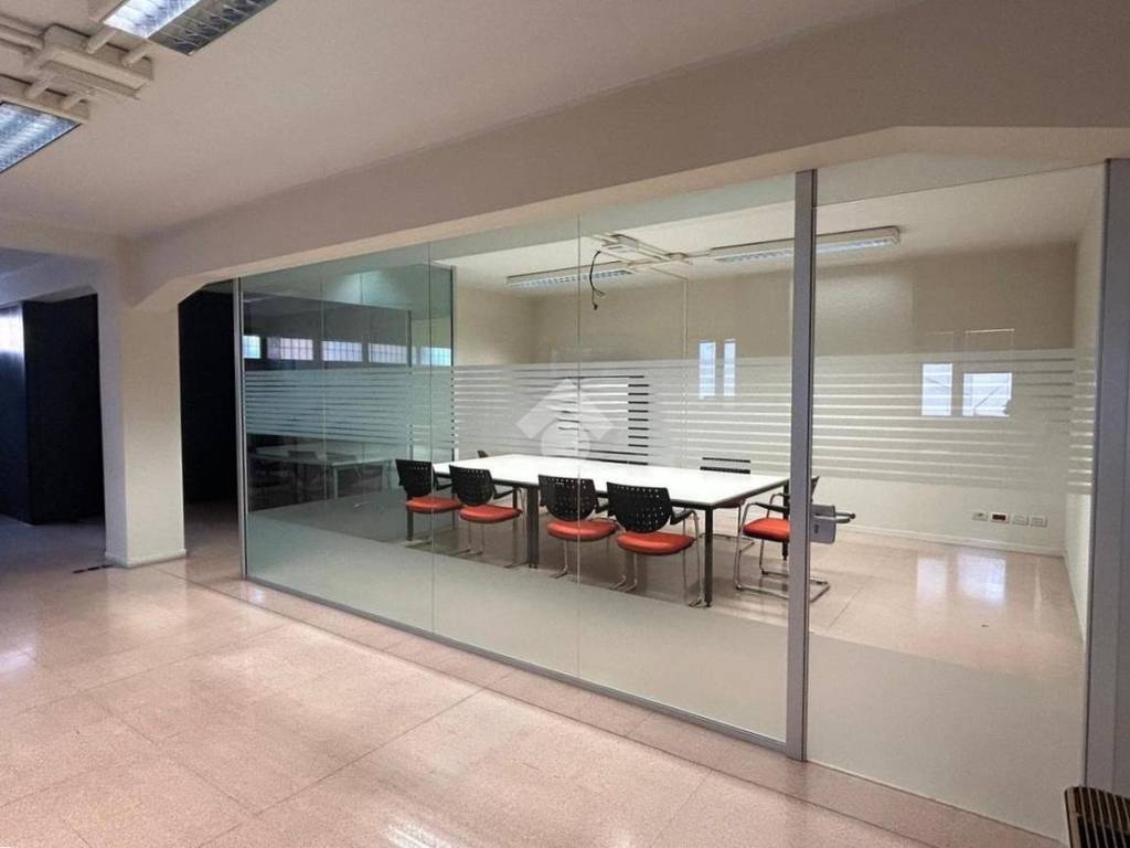 ufficio in vendita a Padova in zona Porta Trento