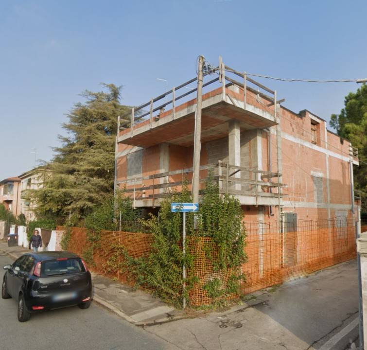 casa indipendente in vendita a Padova in zona Arcella