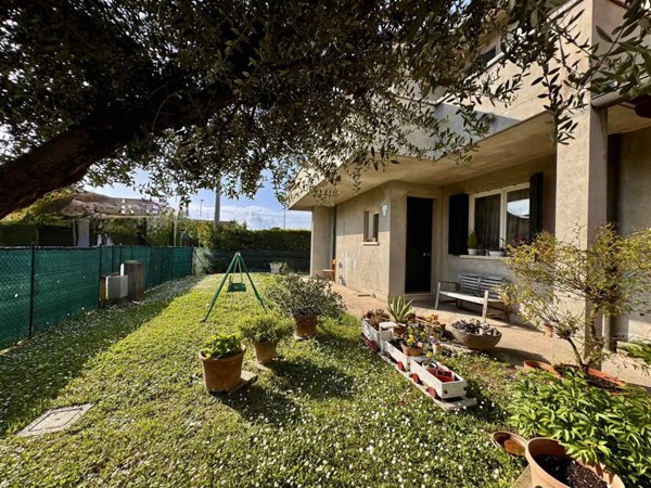 casa indipendente in vendita a Padova in zona Mandria