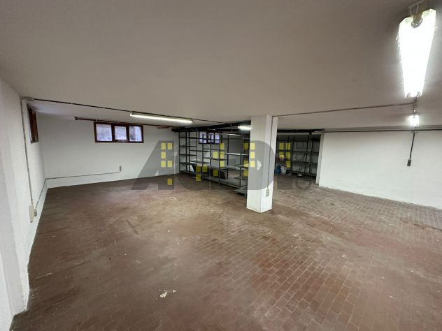 ufficio in vendita a Padova in zona Camin / Granze