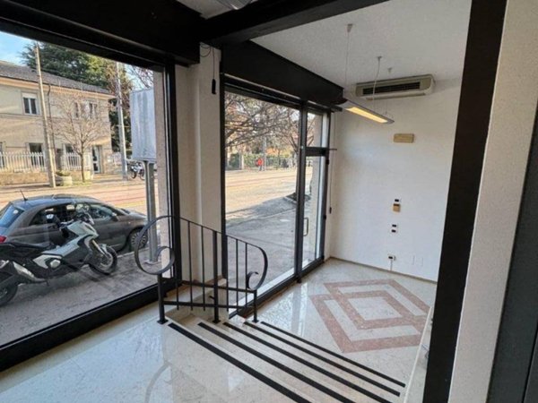 negozio in vendita a Padova in zona Arcella