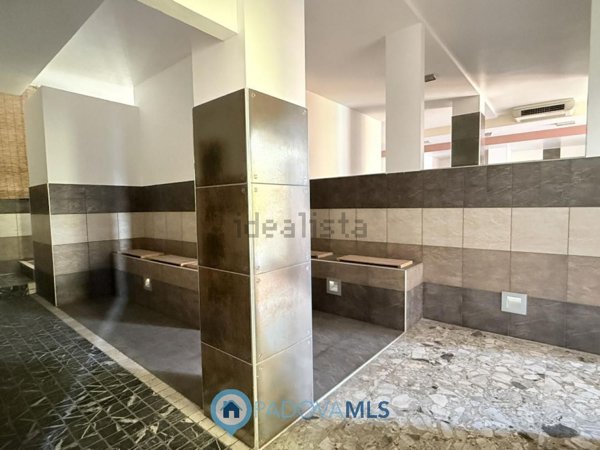 locale di sgombero in vendita a Padova in zona Centro Storico