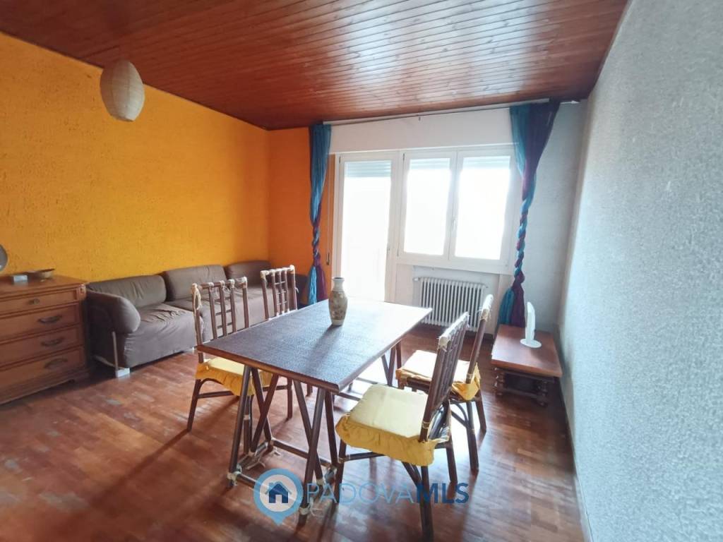 appartamento in vendita a Padova in zona Pio X