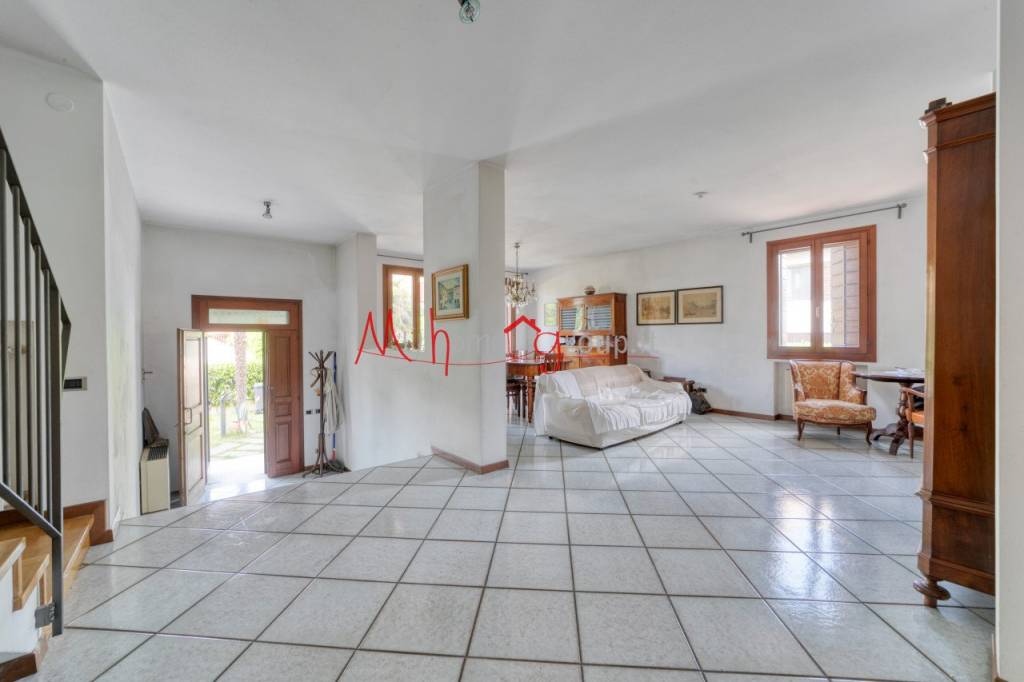 casa indipendente in vendita a Padova in zona Sacra Famiglia