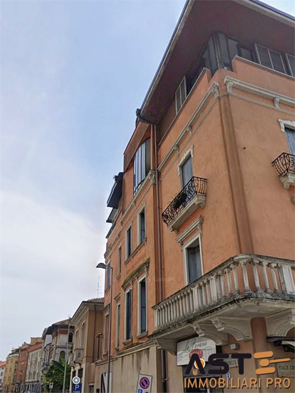 appartamento in vendita a Padova in zona Centro Storico