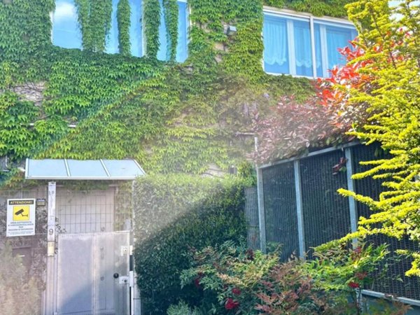 casa indipendente in vendita a Padova in zona Porta Trento