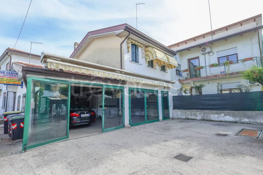 casa indipendente in vendita a Padova in zona Camin / Granze