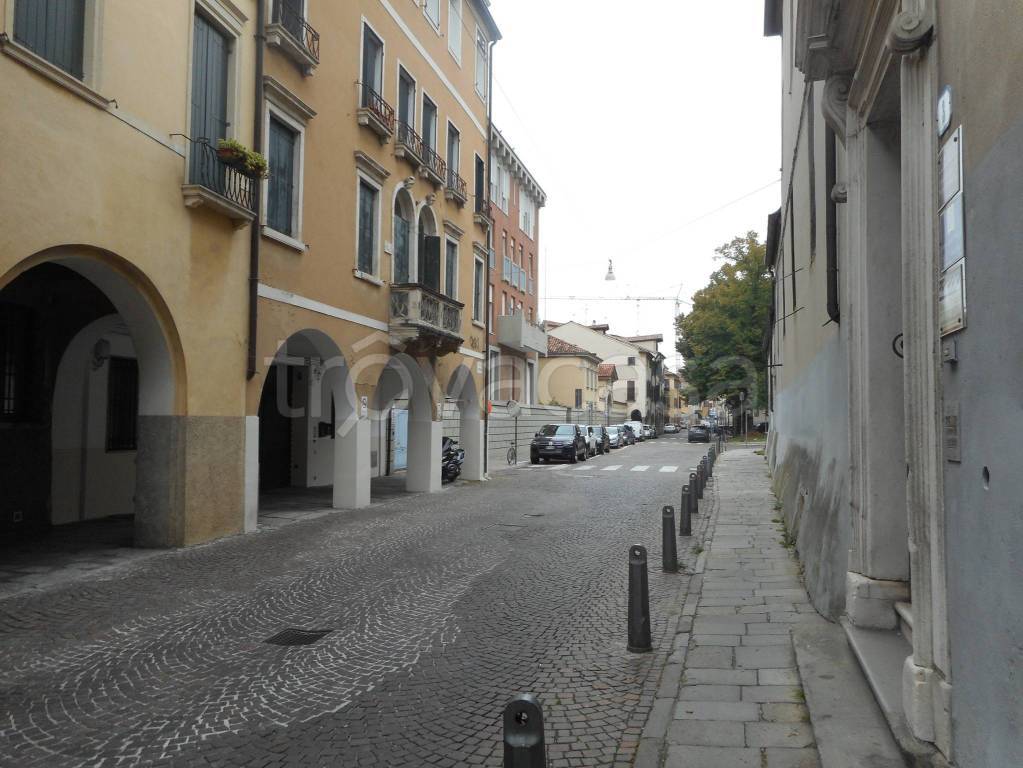 appartamento in vendita a Padova in zona Centro Storico