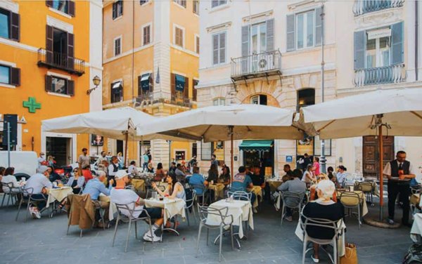 locale commerciale in vendita a Padova