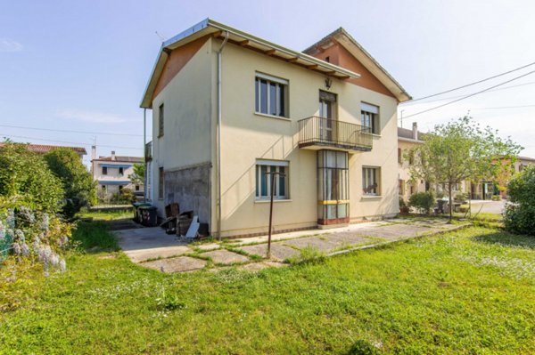 casa indipendente in vendita a Padova