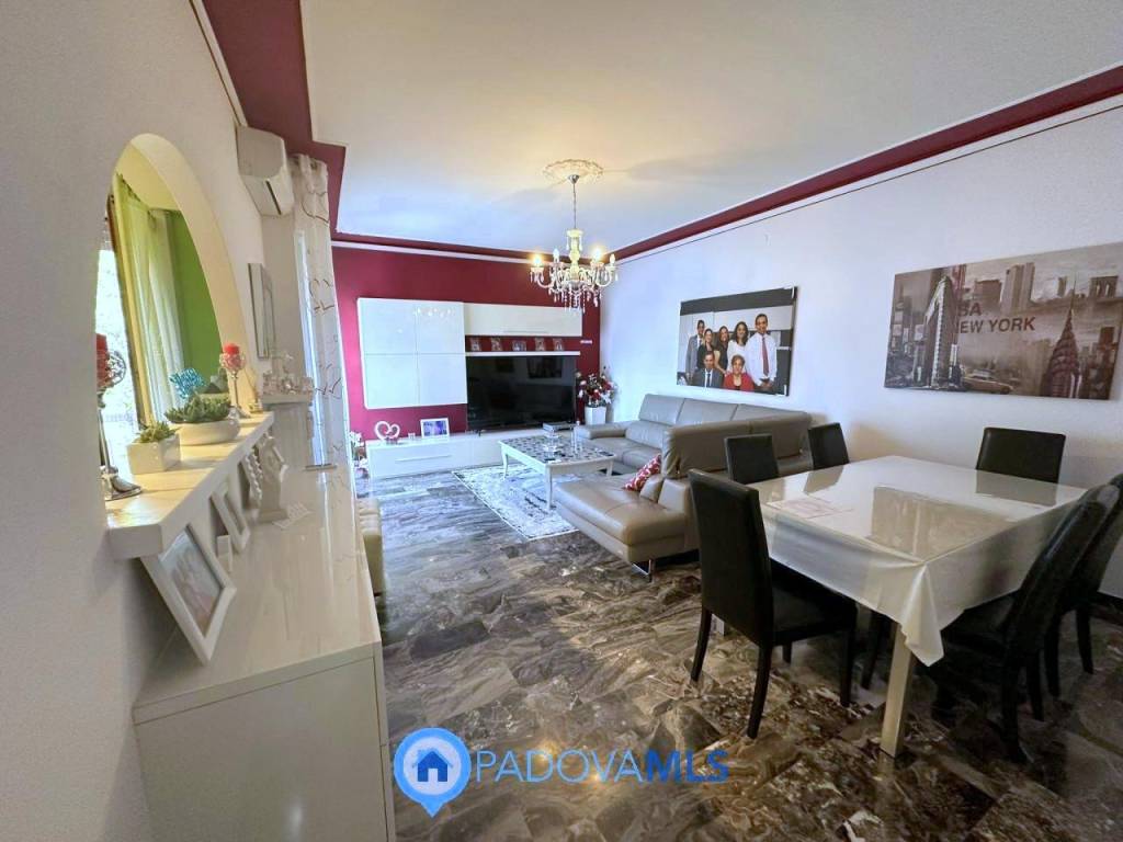 appartamento in vendita a Padova in zona Pio X