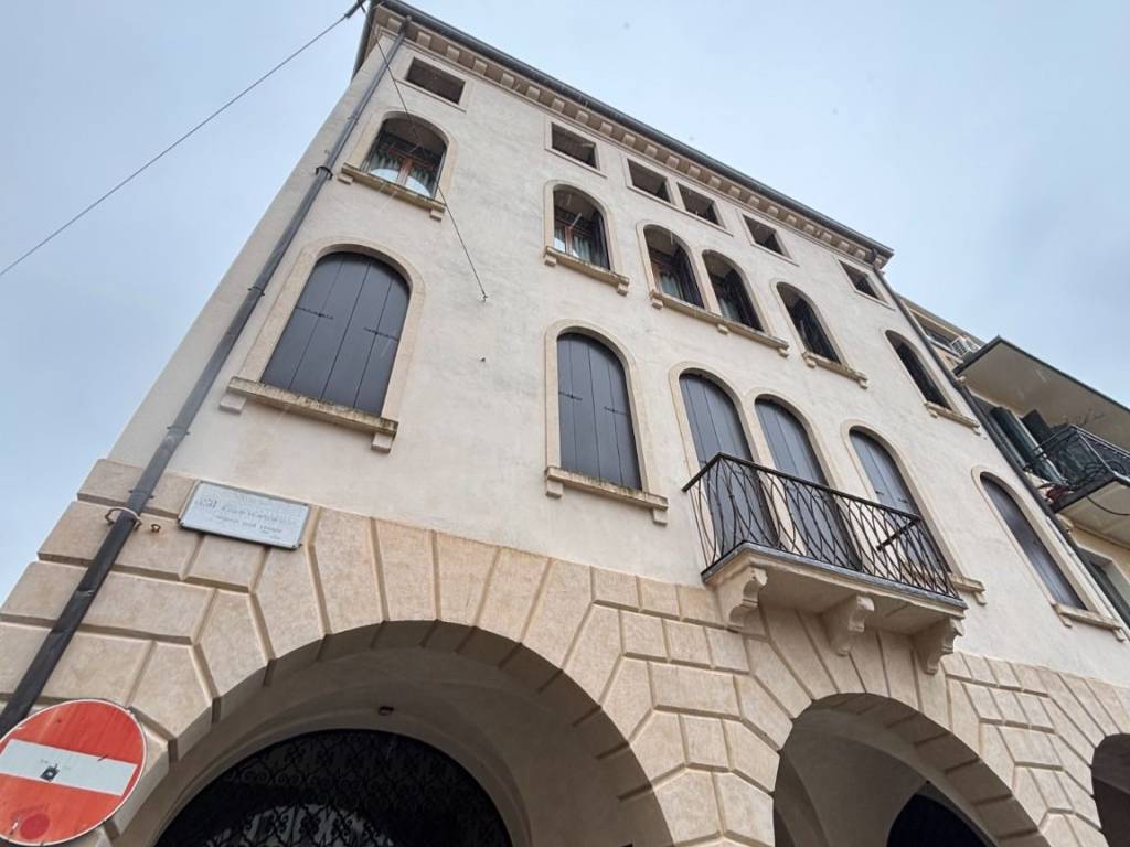 negozio in vendita a Padova in zona Santa Croce