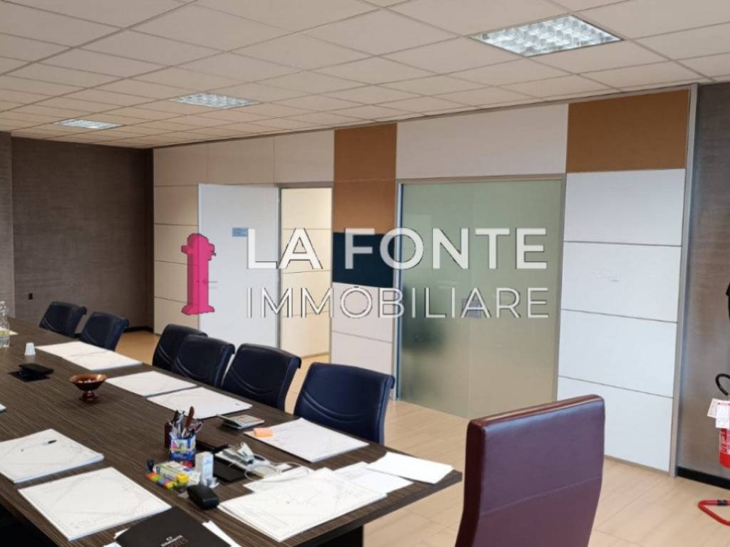 ufficio in vendita a Padova in zona Camin / Granze