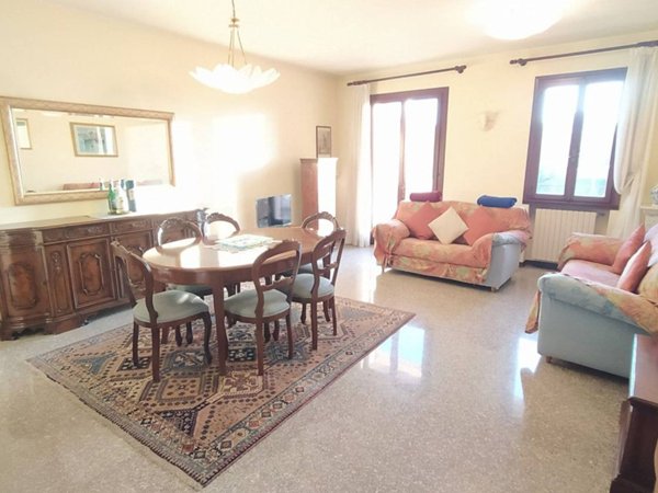 casa indipendente in vendita a Padova in zona Mandria