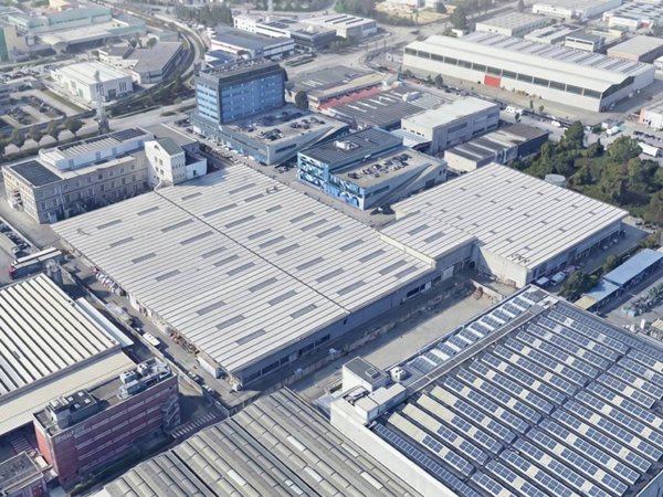 locale commerciale in vendita a Padova in zona Camin / Granze