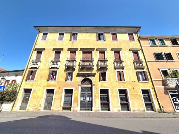 appartamento in vendita a Padova in zona Portello