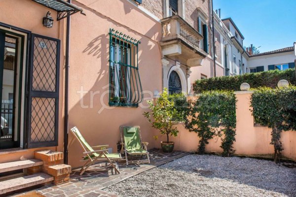appartamento in vendita a Padova in zona Santa Croce