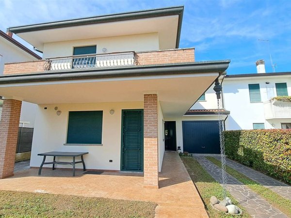 casa indipendente in vendita a Padova in zona Guizza