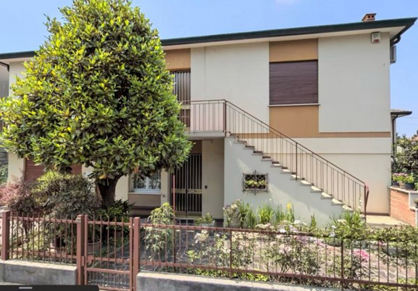 casa indipendente in vendita a Padova