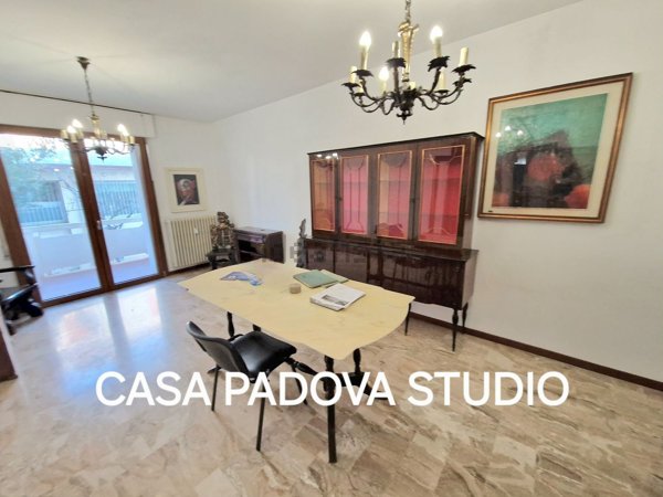 appartamento in vendita a Padova in zona Brentelle