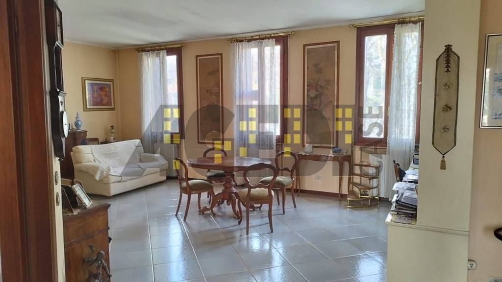 appartamento in vendita a Padova in zona Savonarola