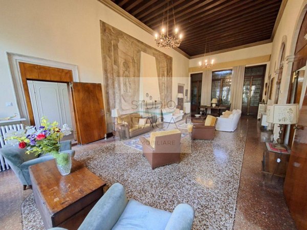 appartamento in vendita a Padova in zona Centro Storico