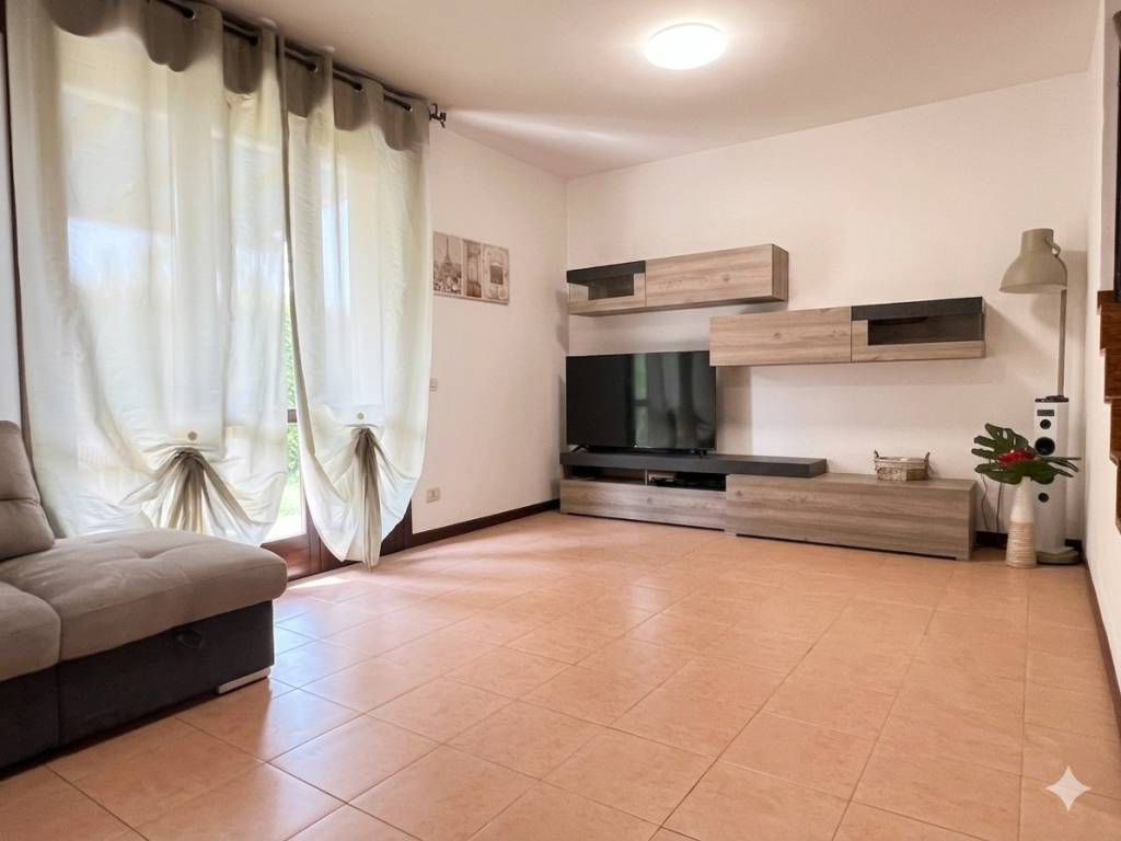 casa indipendente in vendita a Padova in zona Montà