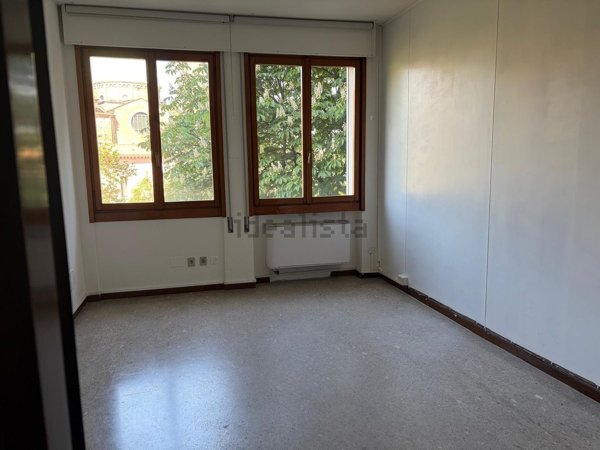 ufficio in vendita a Padova