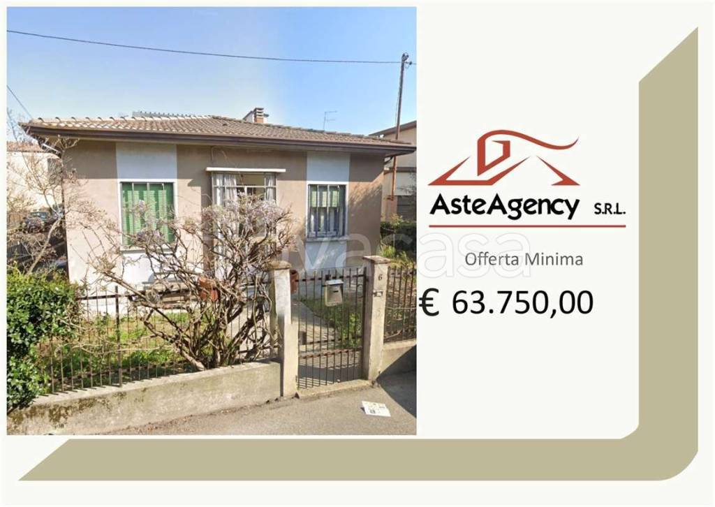 casa indipendente in vendita a Padova in zona Arcella