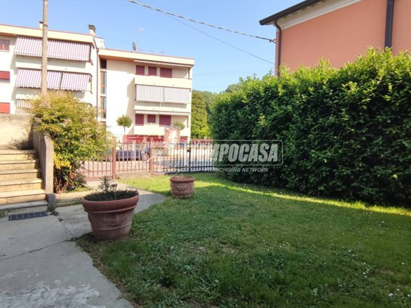 appartamento in vendita a Padova in zona Brentelle