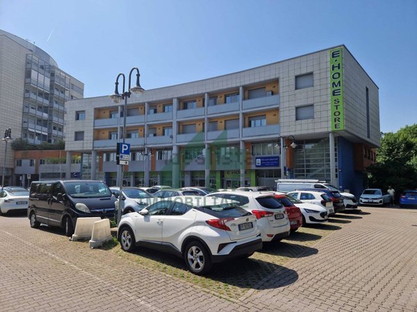 ufficio in vendita a Padova in zona Forcellini / Terranegra
