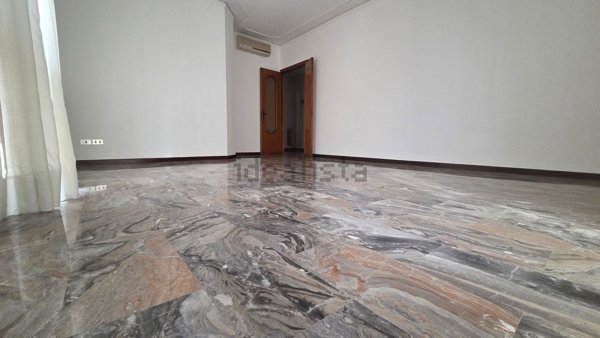 appartamento in vendita a Padova in zona Savonarola