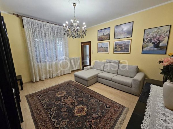 casa indipendente in vendita a Padova in zona Sant'Osvaldo / Santa Rita