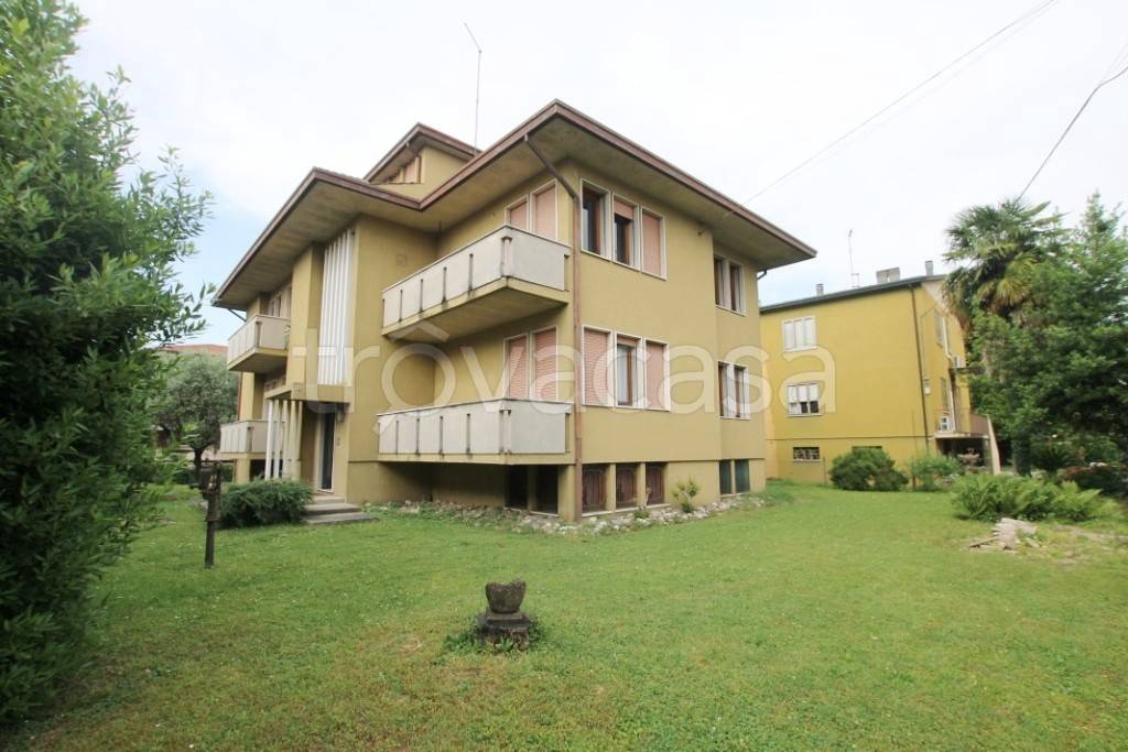 casa indipendente in vendita a Padova in zona Ponte di Brenta