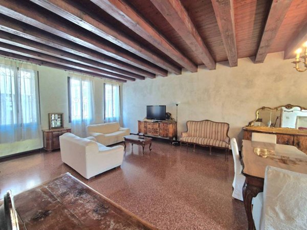 casa indipendente in vendita a Padova in zona Savonarola