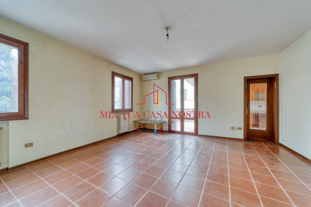 appartamento in vendita a Padova in zona Brentelle