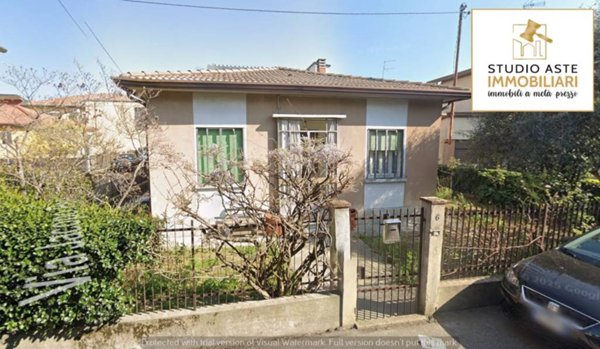 casa indipendente in vendita a Padova in zona Arcella