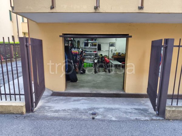 locale di sgombero in vendita a Padova in zona Arcella