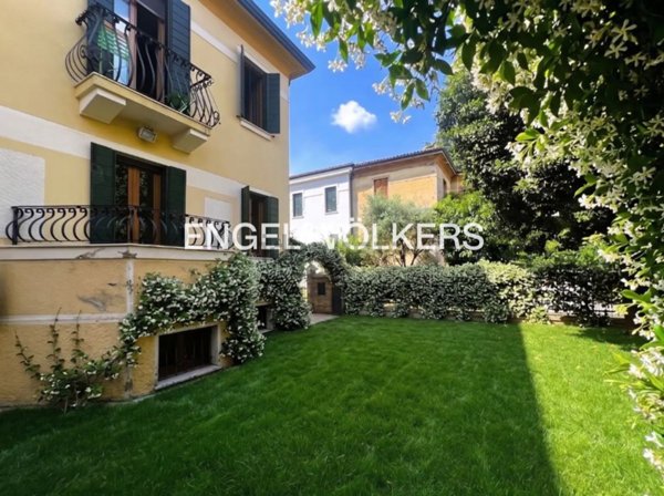 casa indipendente in vendita a Padova in zona Savonarola