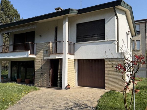 casa indipendente in vendita a Padova in zona Ponte di Brenta