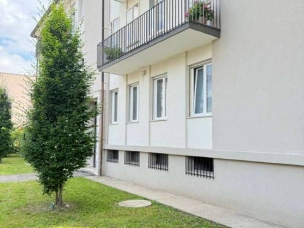 appartamento in vendita a Padova in zona Sacra Famiglia