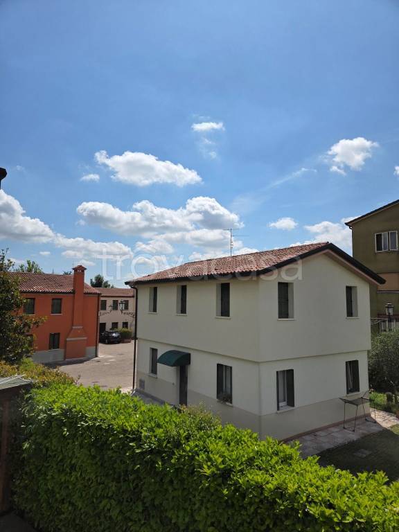 appartamento in vendita a Padova in zona Guizza